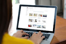 SMA Media Center: Fotos seleccionadas de nuestros productos, plantas, edificios y más del cosmos de SMA para descargar.