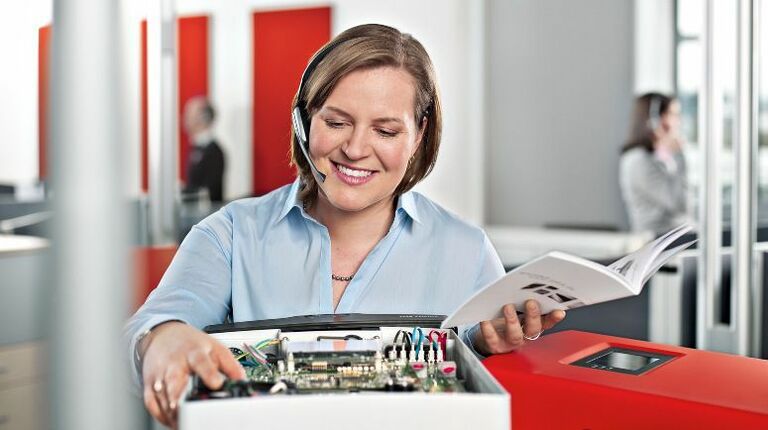 Acuerdo entre SMA Solar Technology AG y FF Solar Energias Renováveis Lda. para soporte de servicio técnico en Portugal