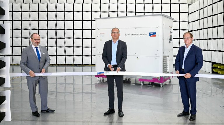 SMA inaugura un nuevo centro de ensayos para compatibilidad electromagnética