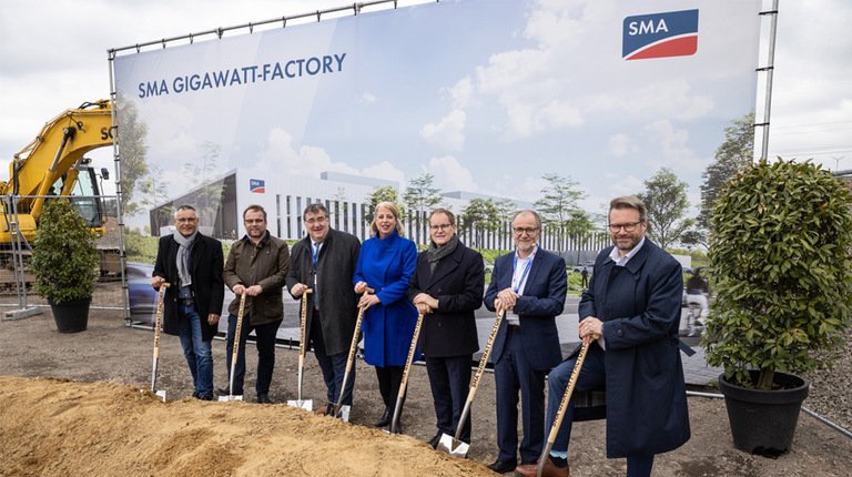 De 20 a 40: acto inaugural para dar comienzo a las obras de la GIGAWATT-FACTORY de SMA
