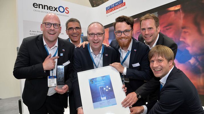 Doblemente galardonada: SMA recibe los premios ees AWARD y smarter E AWARD en la feria Intersolar 2018